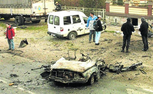 20 años del doble asesinato de ETA camino del trabajo