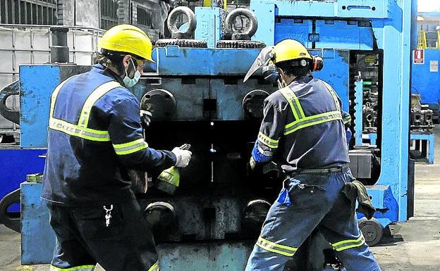 La industria alavesa espera una reactivación de los pedidos en la primera parte del año