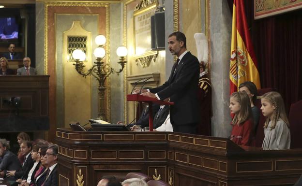 El Rey preside hoy en el Congreso el acto para conmemorar el fracaso del 23-F