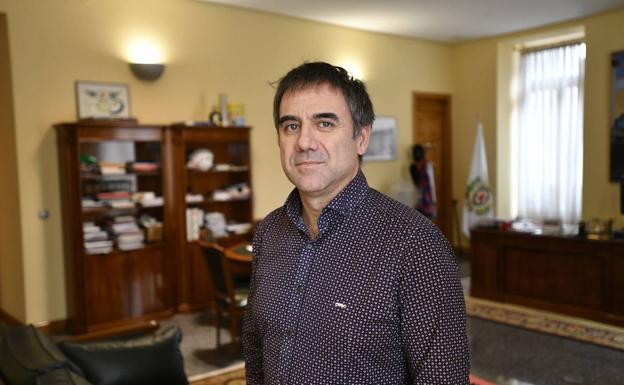 Miguel de los Toyos, hasta ahora alcalde de Eibar, será el nuevo viceconsejero de Planificación Territorial