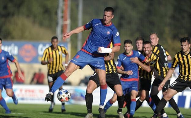 Barakaldo y Amorebieta pugnan por levantar el vuelo