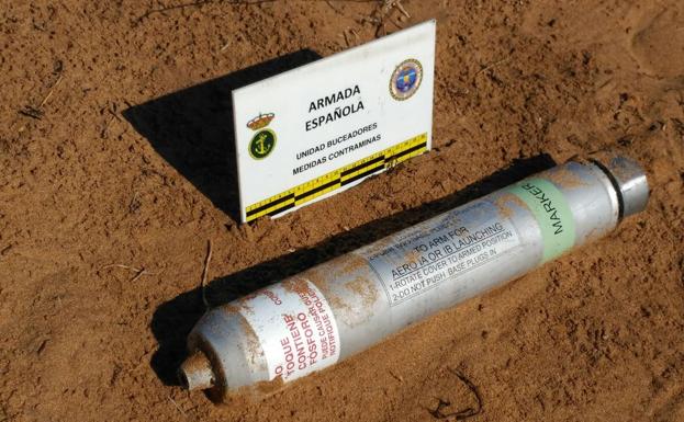 Hallan un marcador de tiro de la US Navy en una playa de Málaga