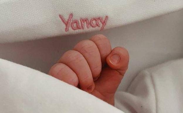 Nace Yanay, la hija de Edurne y David de Gea