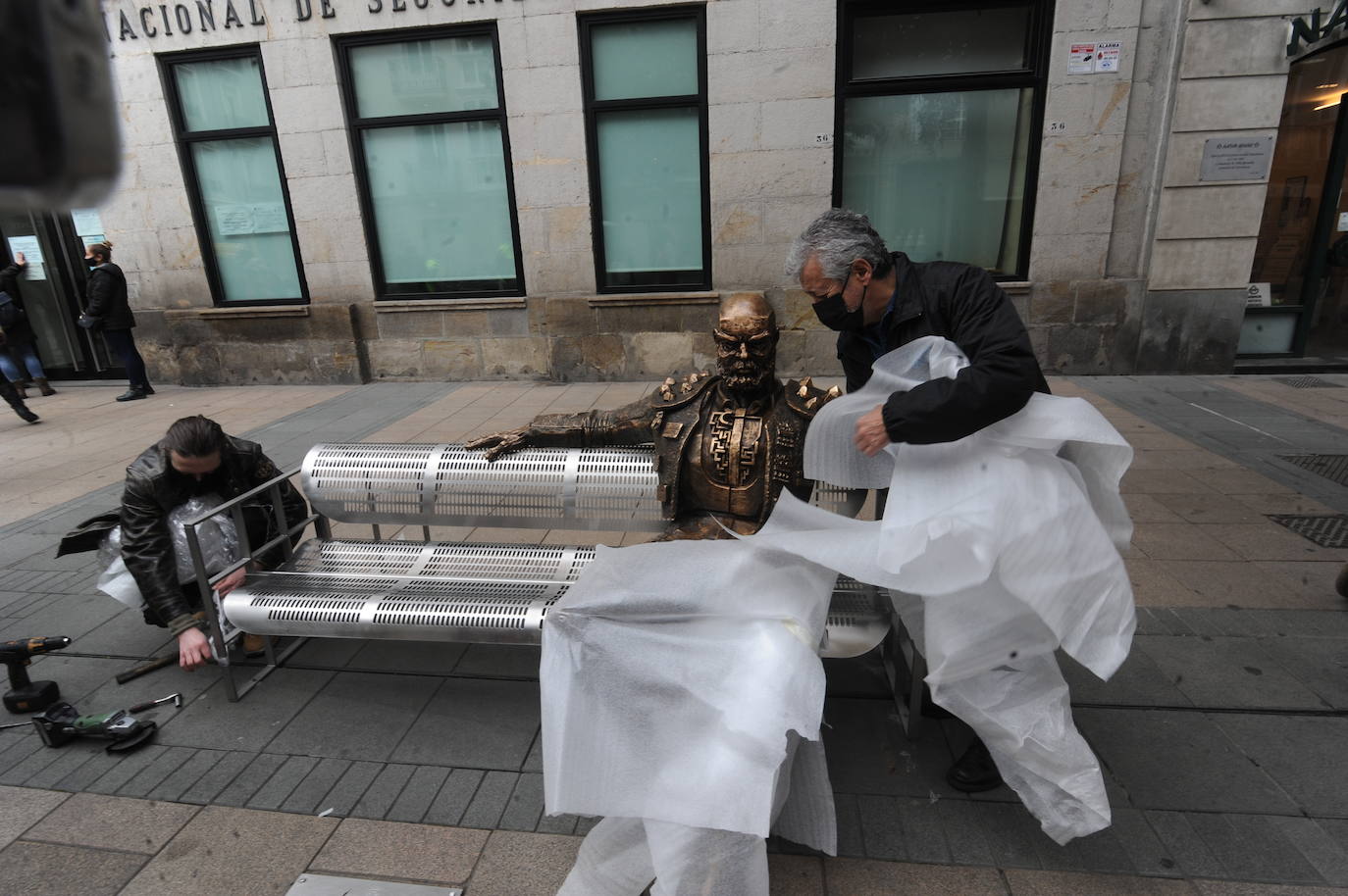 'El torero' reluce en la calle Dato