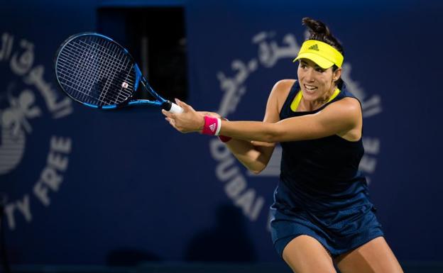 Muguruza supera a Anisinova en Dubái