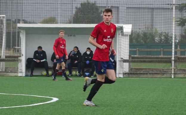 Mutilva, juvenil rojillo que probó en Lezama, muy cotizado