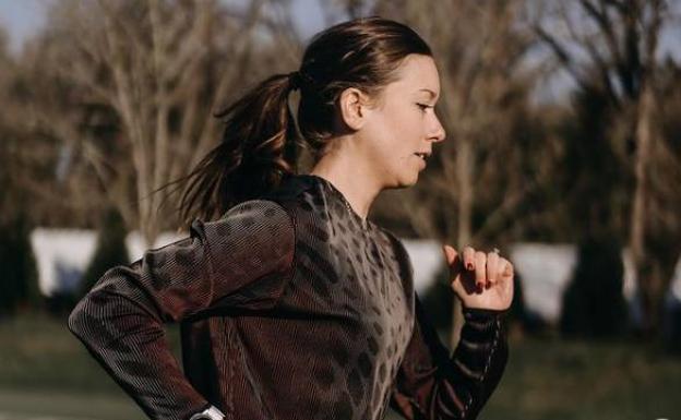 Una atleta olímpica revela que lleva siendo acosada tres años por un anónimo