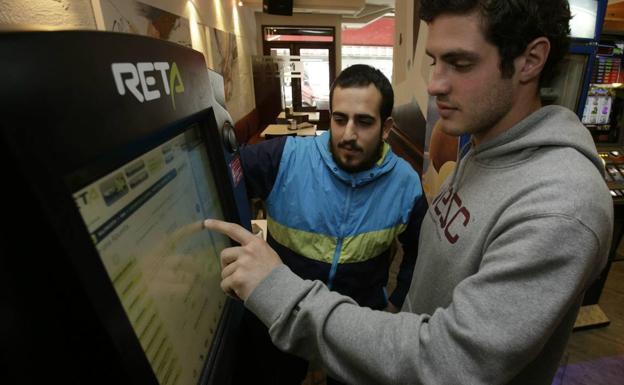 Las apuestas caen en Álava un 31% por el cierre de la hostelería