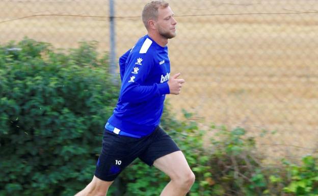 Guidetti, baja por lesión para en el partido frente al Atlético