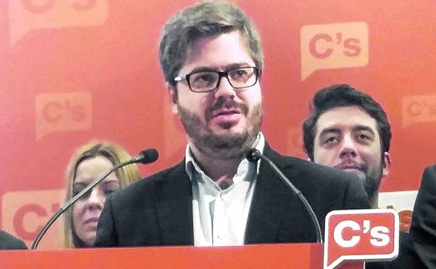 Fran Hervías: de controlar el aparato de Cs a desmontar el partido para el PP