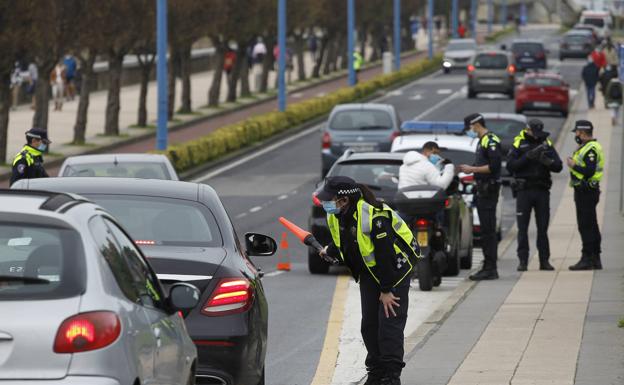 El fin de semana se salda con 178 multas por incumplir la normativa sanitaria en Getxo