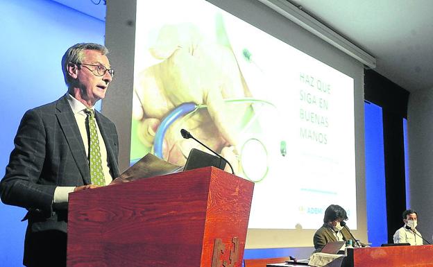 Ademi prefiere un socio financiero para que los médicos retengan el IMQ