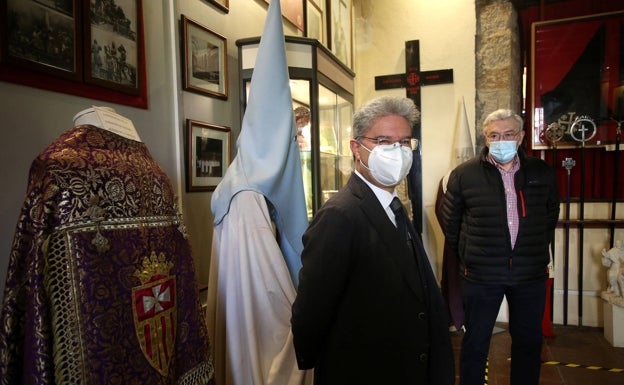 Las cofradías bilbaínas planifican la segunda Semana Santa covid dentro de los templos, donde el aforo está al 35%