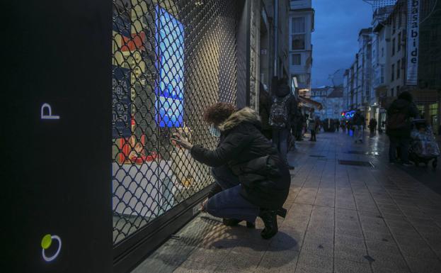 Vitoria admite su «atasco» con las licencias y se compromete a agilizarlas