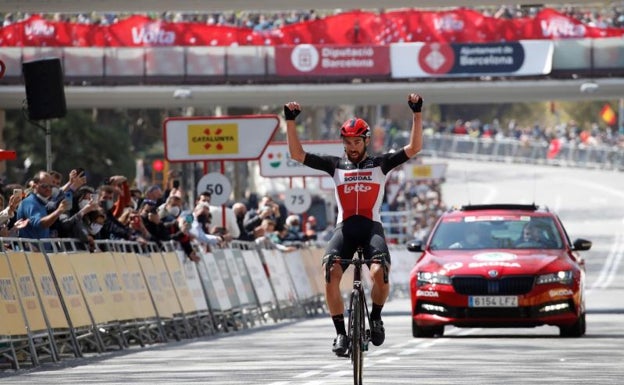 De Gendt caza otra etapa en una Volta arrasada por el equipo Ineos