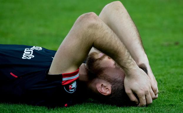 «No hay tiempo para lamentaciones, pero Marcelino tendrá que entonar el mea culpa»