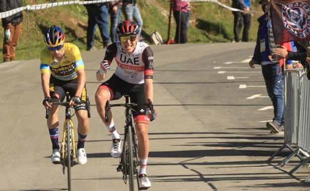 Pogacar y Roglic traducen Itzulia al esloveno