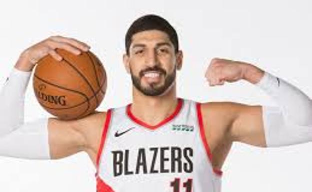 Enes Kanter disidentearen partida magikoa