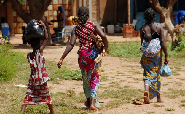 Garapen bidean dauden herrialdeetako emakumeen ia erdiak ez du bere gorputzaz erabakitzeko askatasunik