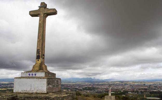 «No puedo entender que haya gente empecinada en retirar la cruz de Olárizu», lamenta Urtaran