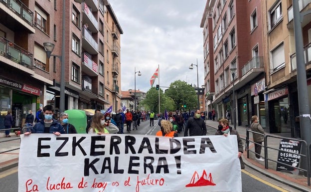 Clamor por «una vida digna» en la Margen Izquierda