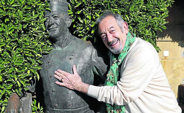 «Llevo cuatro mil horas hablando solo y sin que nadie me pregunte»