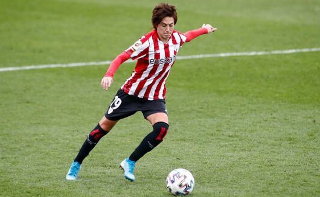 Erika alcanza los 400 partidos y está a dos de igualar la marca de Iraia