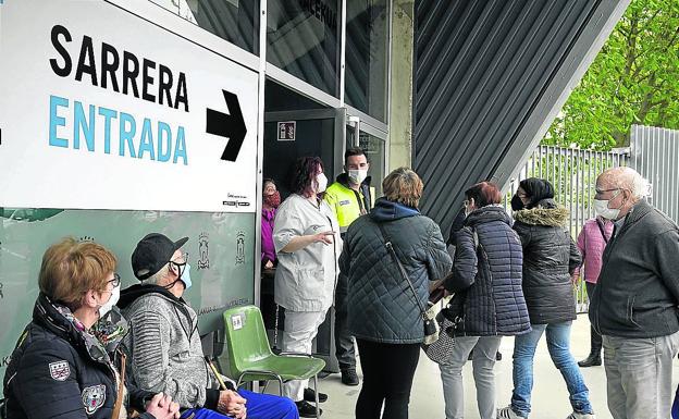 Salud empieza a citar en Álava a los pacientes en tratamientos oncológicos