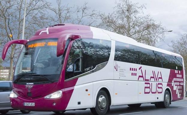 Álava instala una máquina para obtener y recargar la tarjeta BAT en la estación de autobuses de Logroño