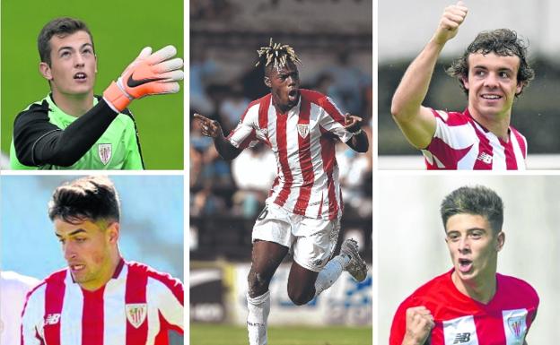 Los cachorros que piden paso