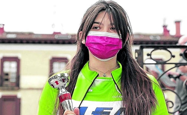 Lola Oiarzábal encuentra su sitio en el duatlón