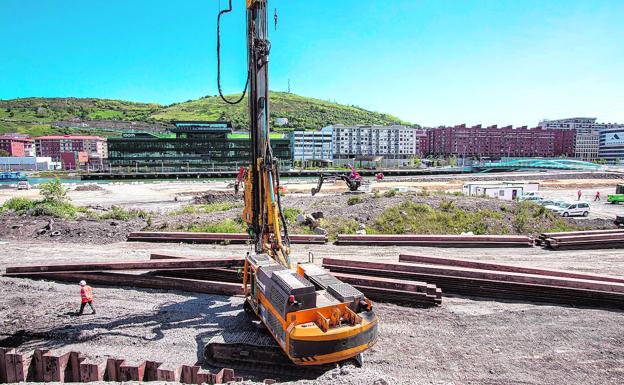 Los pisos de Zorrozaurre se anclarán a la roca a 18 metros de profundidad bajo la ría