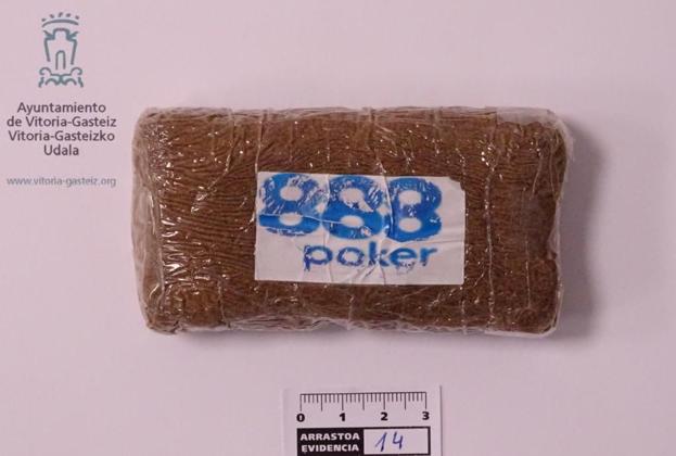 Tres detenidos por tráfico de drogas en Vitoria