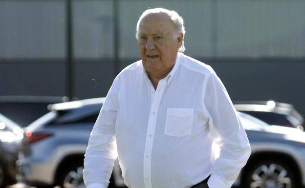 Amancio Ortega ingresó ayer 647 millones por el dividendo de Inditex