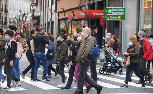 El Parlamento vasco aprueba pedir a Madrid una norma para aplicar «restricciones» tras el estado de alarma