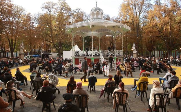 La moda primavera-verano inundará los Arquillos