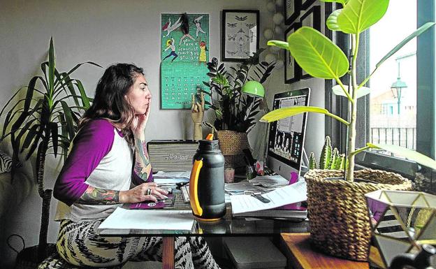 El teletrabajo naufraga en la administración