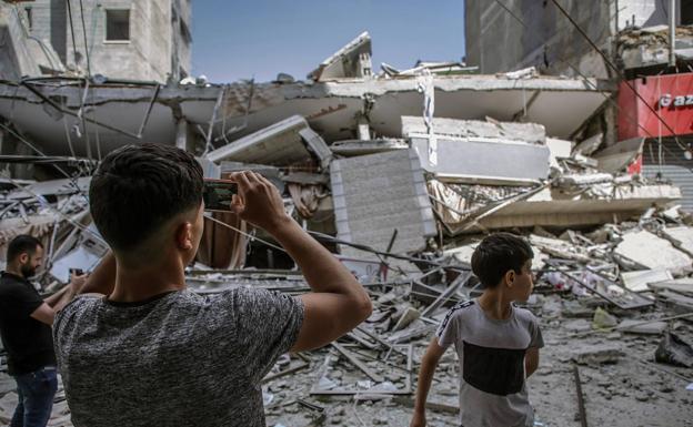 Israel se enfrenta al doble frente de Gaza y los choques entre judíos y árabes en ciudades mixtas