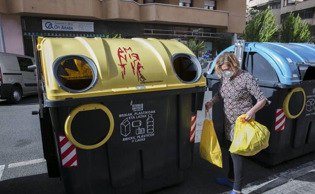 El Ayuntamiento de Vitoria cobrará las basuras según la cantidad que se genere