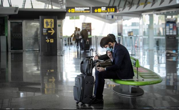 El aeropuerto de Bilbao logra la máxima certificación como espacio seguro ante el covid