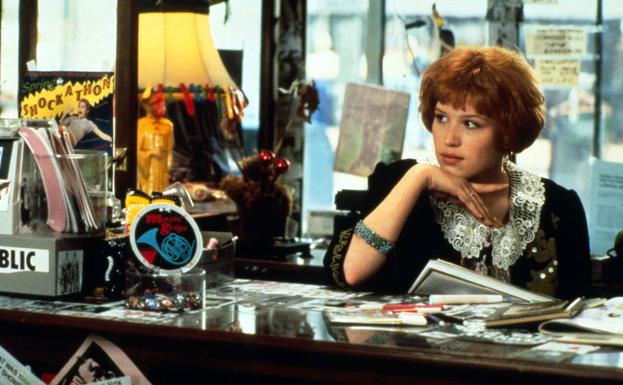 Emakumezko pertsonaiei dimentsio berri bat eman zien 'Pretty in Pink' pelikulak 35 urte bete ditu