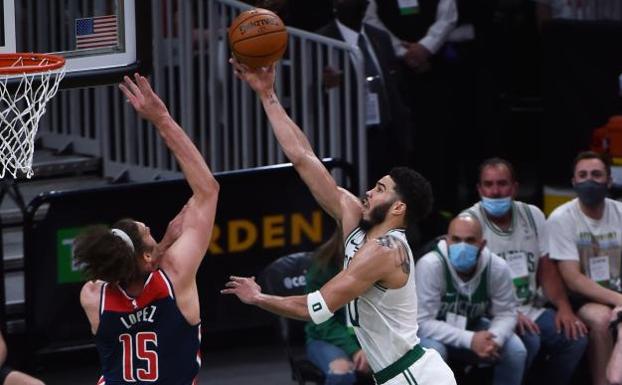 Los Celtics avanzan a los 'playoffs' al derrotar a los Wizards en el 'play in'