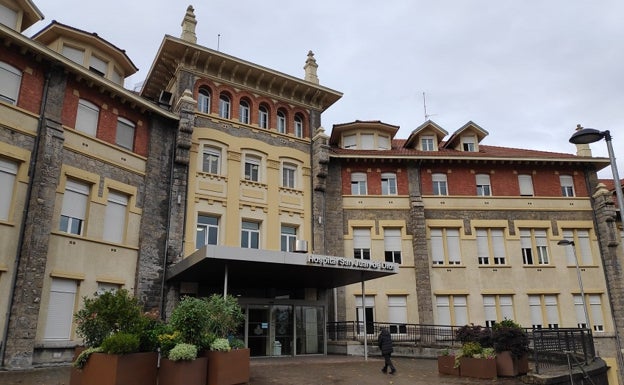 El hospital San Juan de Dios desarrollará una ficha vacunal digital para sus profesionales