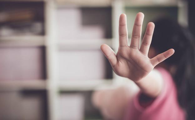 Haur eta nerabeen kontrako sexu abusuak salatzeko kanpaina abiatu du Save The Childrenek