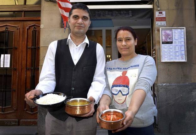 El Himalaya trae a Bilbao recetas del Nepal