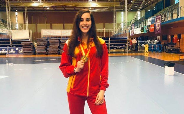 La bilbaína Jone Magdaleno revalida el título nacional y se postula para el Mundial