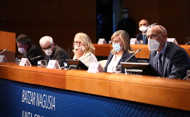 Accionistas de IMQ creen que aceptar la oferta de Adeslas sería entregar el control