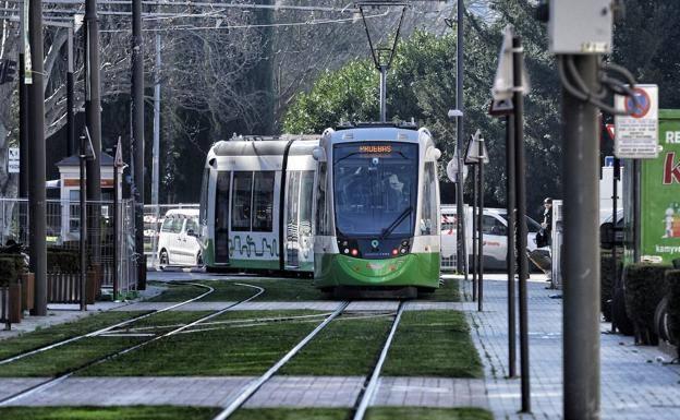 El Ayuntamiento de Vitoria rechaza estudiar la extensión del tranvía a Júndiz