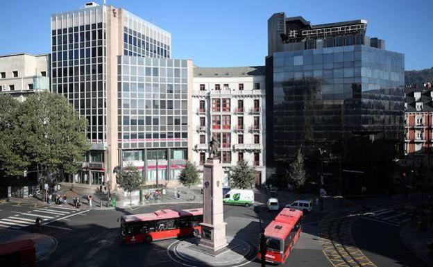 La radical transformación de la Plaza Circular de Bilbao: del centro de la City a plaza comercial