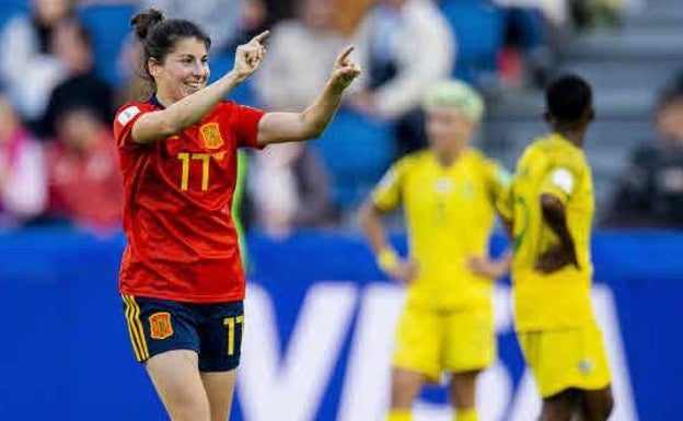 Lucía García vuelve con España